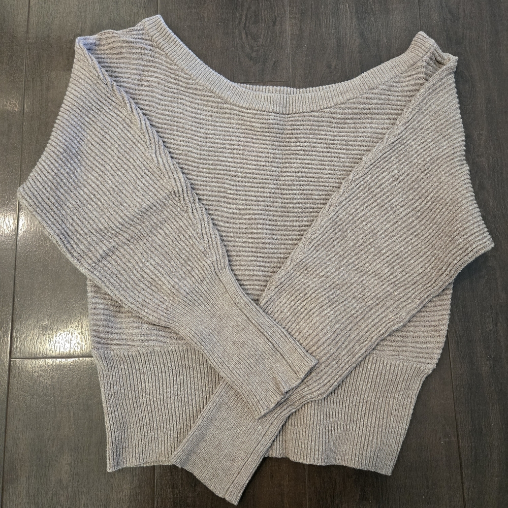 GG Collection Off-the-Shoulder Ribbed Sweater - Light Gray